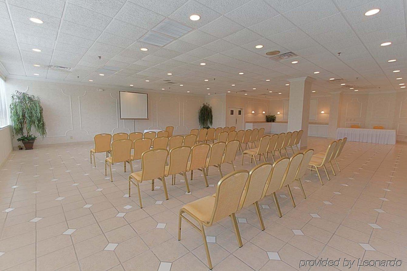 Doubletree By Hilton Clarksville Riverview Zakenleven foto