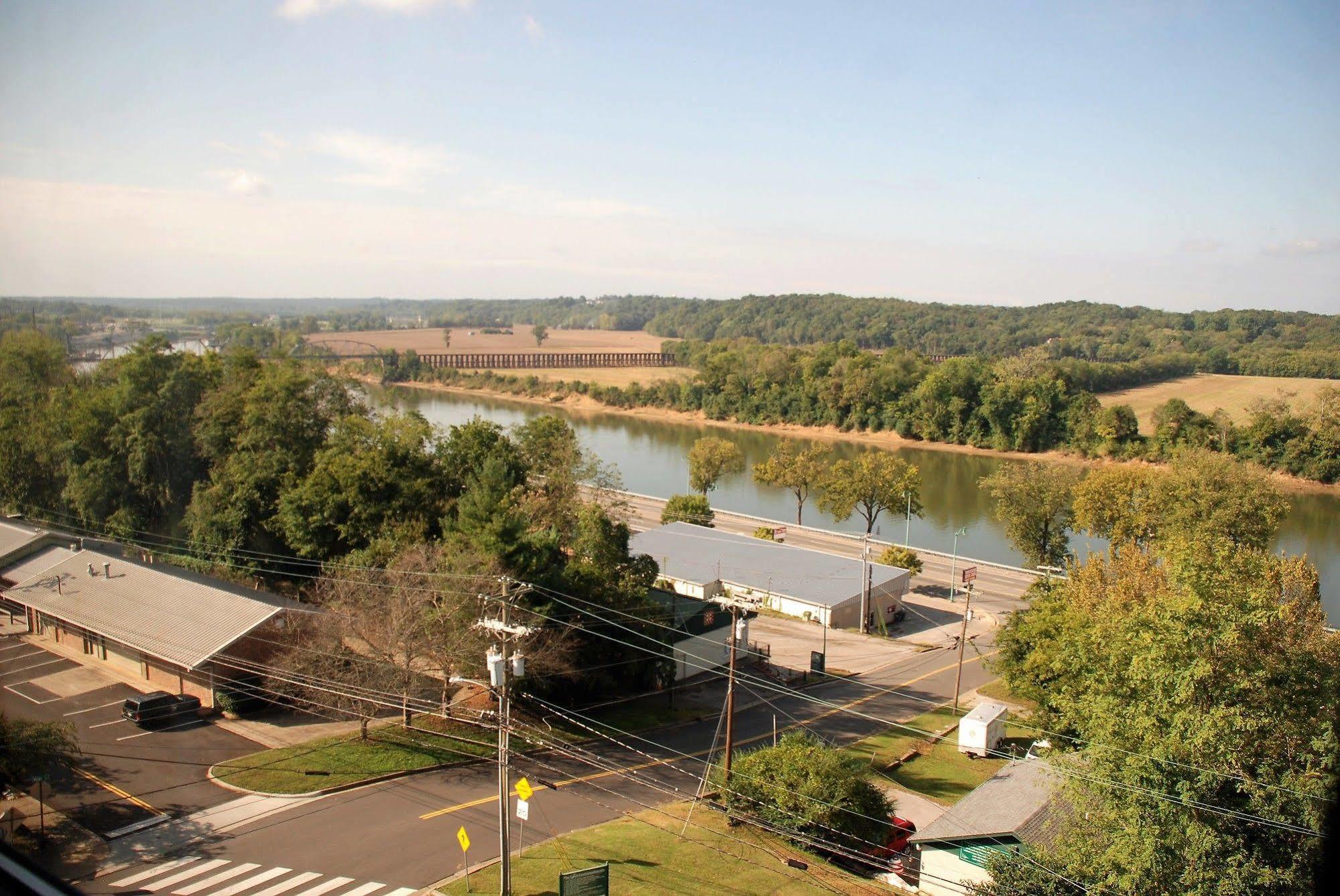 Doubletree By Hilton Clarksville Riverview Buitenkant foto